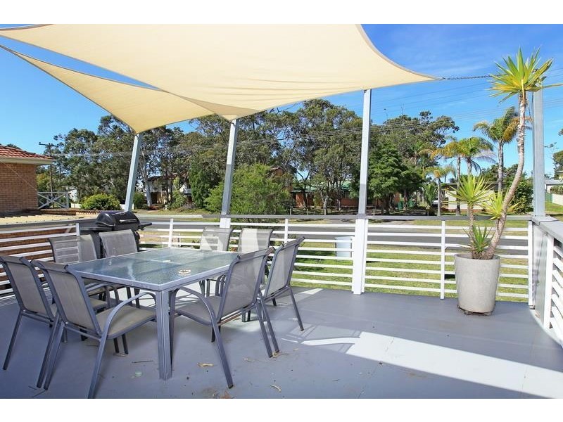 71 Boorawine Terrace, Callala Bay NSW 2540