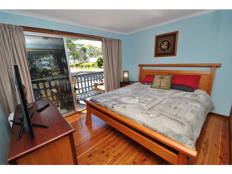 91 Boorawine Terrace, Callala Bay NSW 2540