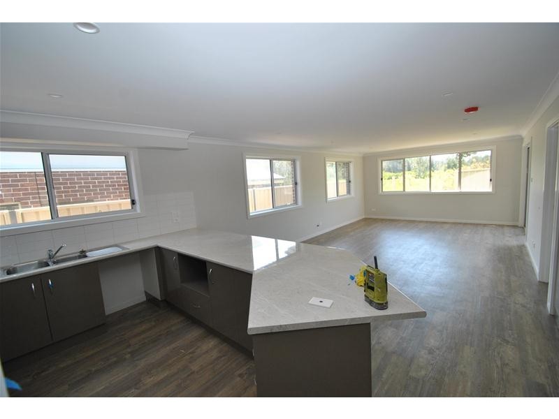 4/16 East Crescent, Culburra Beach NSW 2540