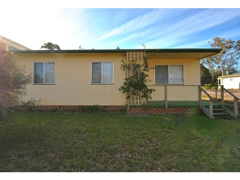 68 Watts Road, Callala Beach NSW 2540