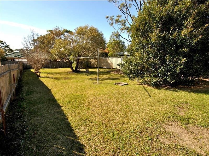 28  Carlton Crescent, Culburra Beach NSW 2540