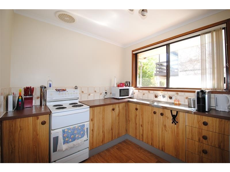 61 Queen Mary Street, Callala Beach NSW 2540