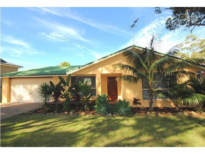 94 Hollingsworth Crescent, Callala Bay NSW 2540