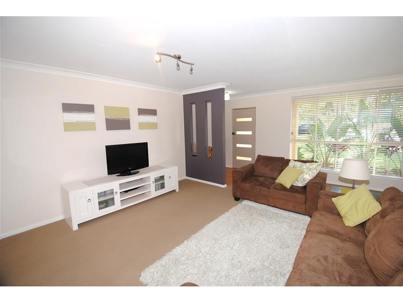 94 Hollingsworth Crescent, Callala Bay NSW 2540