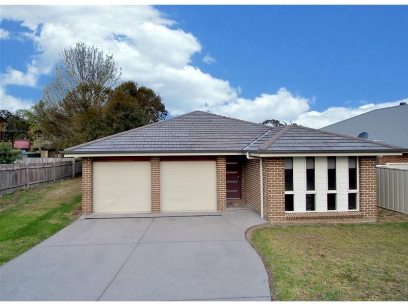 1 Christiana Close, West Nowra, Nowra NSW 2541