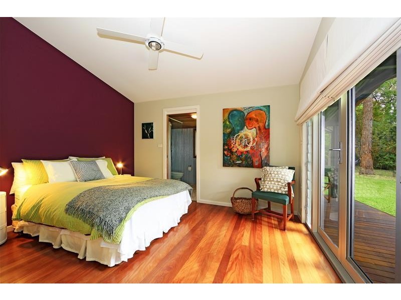 11 Boorawine Terrace, Callala Bay NSW 2540