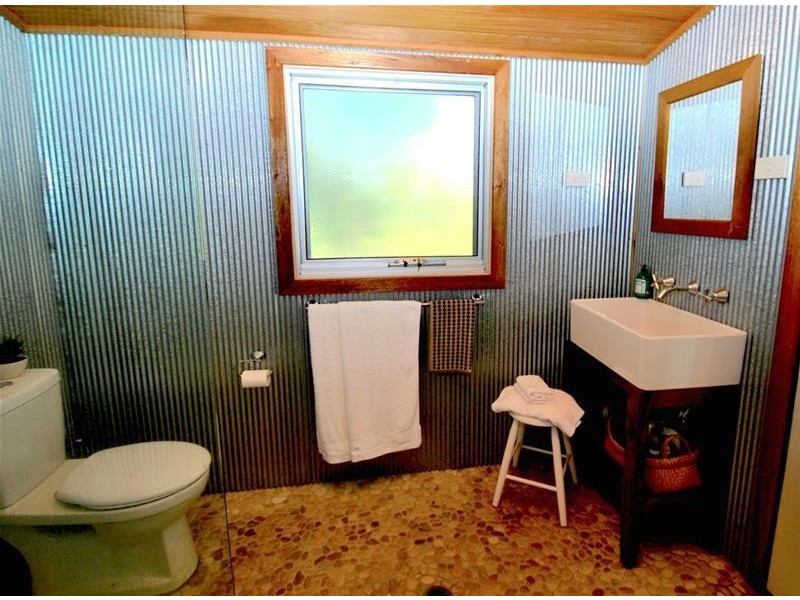 11 Boorawine Terrace, Callala Bay NSW 2540