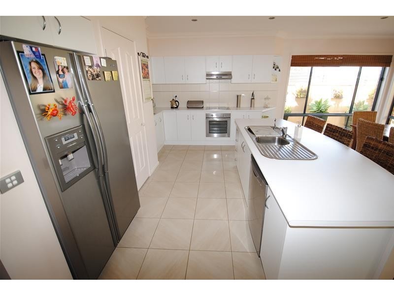 186 Marina Lane, Culburra Beach NSW 2540