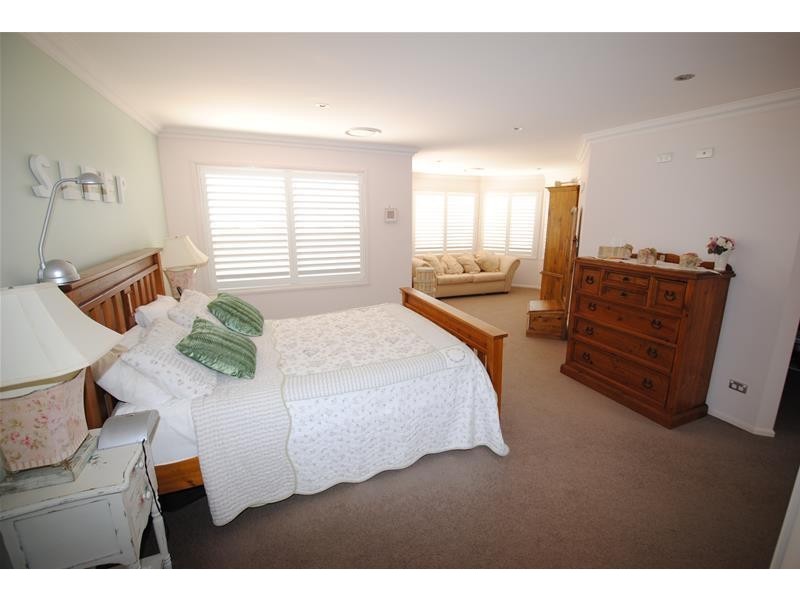 186 Marina Lane, Culburra Beach NSW 2540