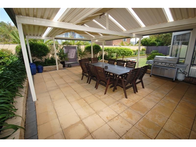 186 Marina Lane, Culburra Beach NSW 2540