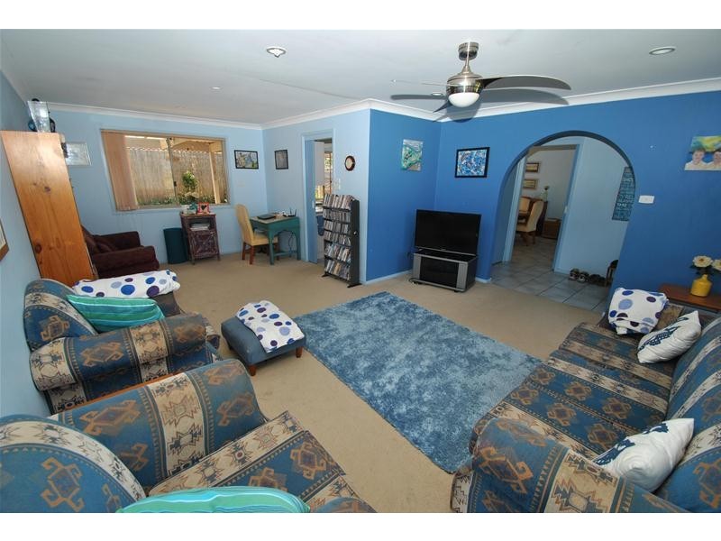 96 Prince Edward Avenue, Culburra Beach NSW 2540