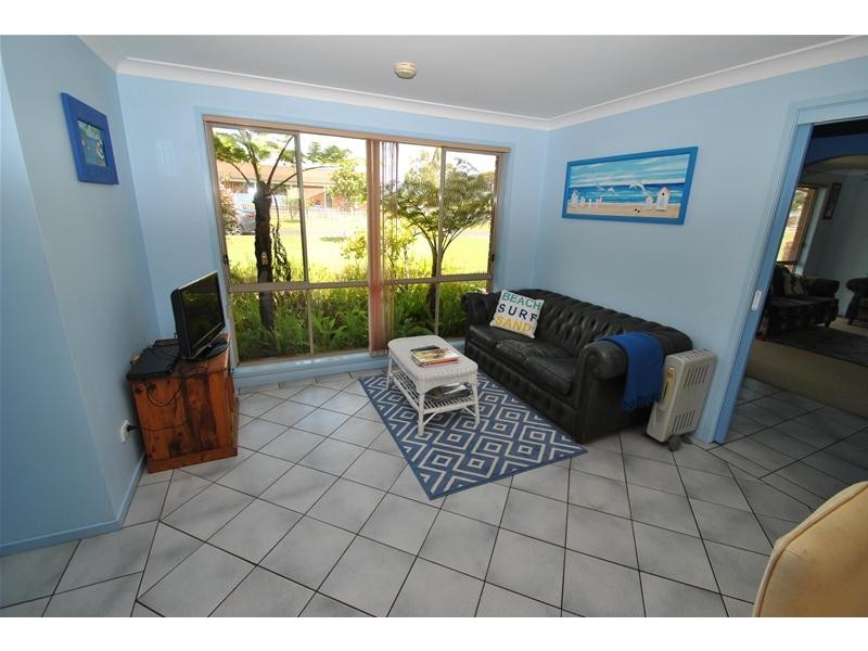 96 Prince Edward Avenue, Culburra Beach NSW 2540