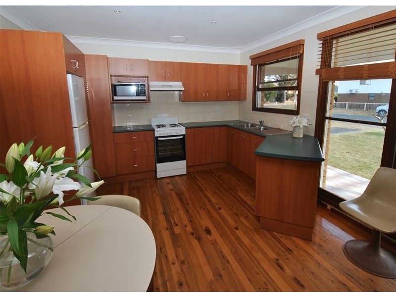 104 Watts Road, Callala Beach NSW 2540