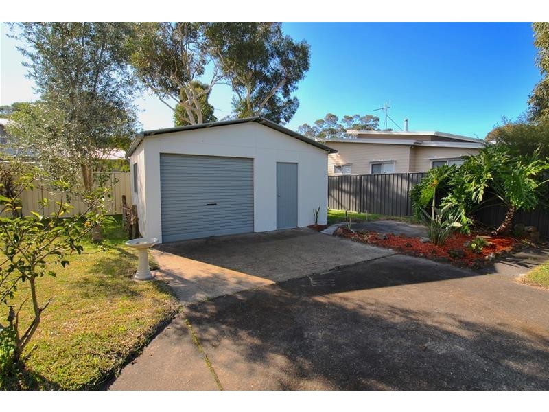 104 Watts Road, Callala Beach NSW 2540