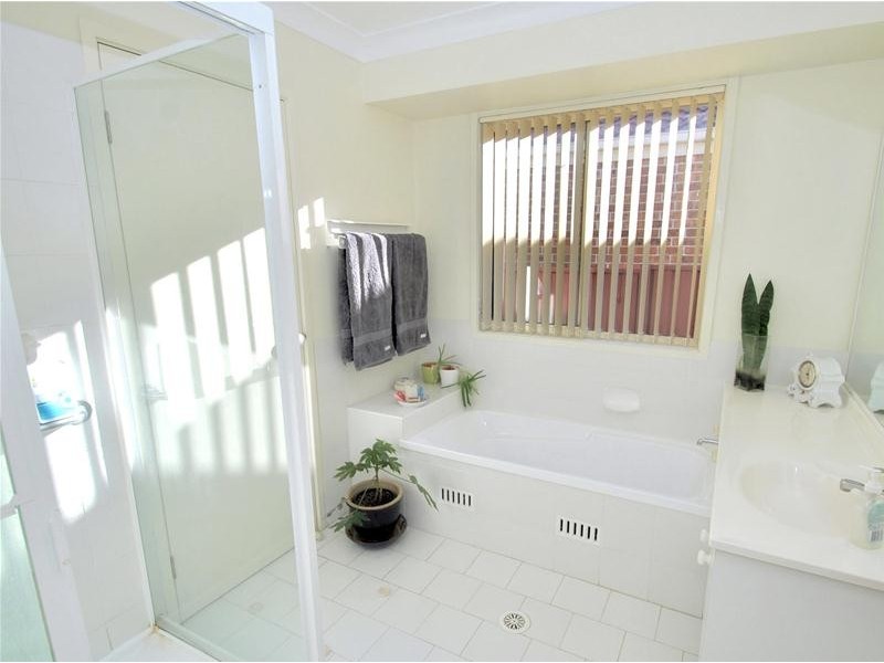 44 Stott Crescent, Callala Bay NSW 2540