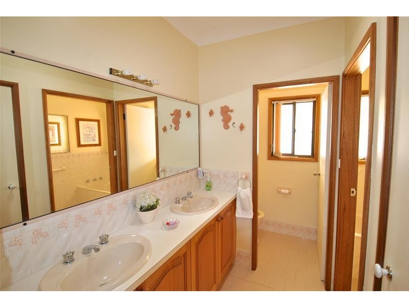 6 Morton Street, Callala Bay NSW 2540