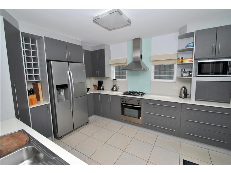 9 Caffery Circuit, Callala Beach NSW 2540