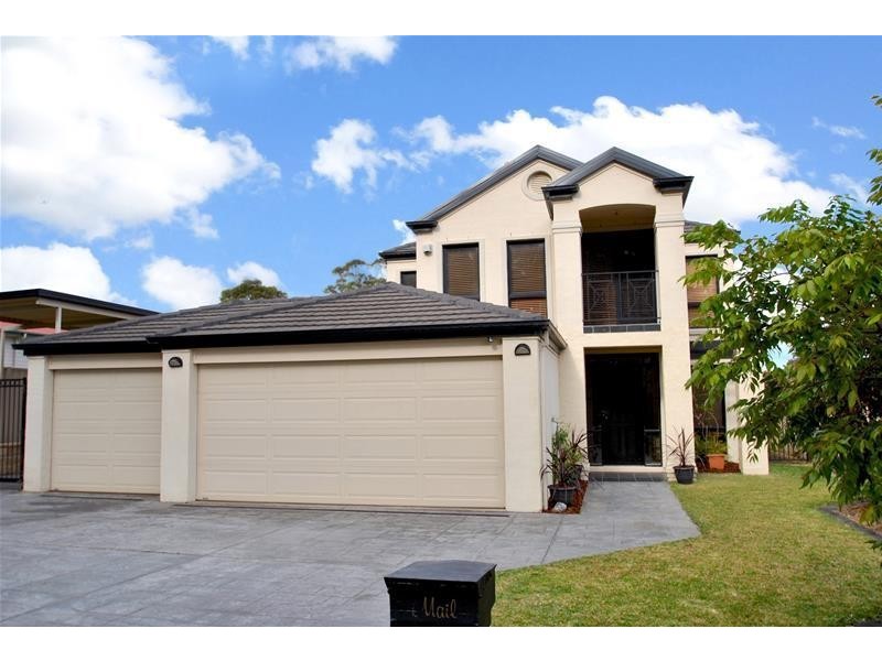 8 Barden Close, Callala Bay NSW 2540