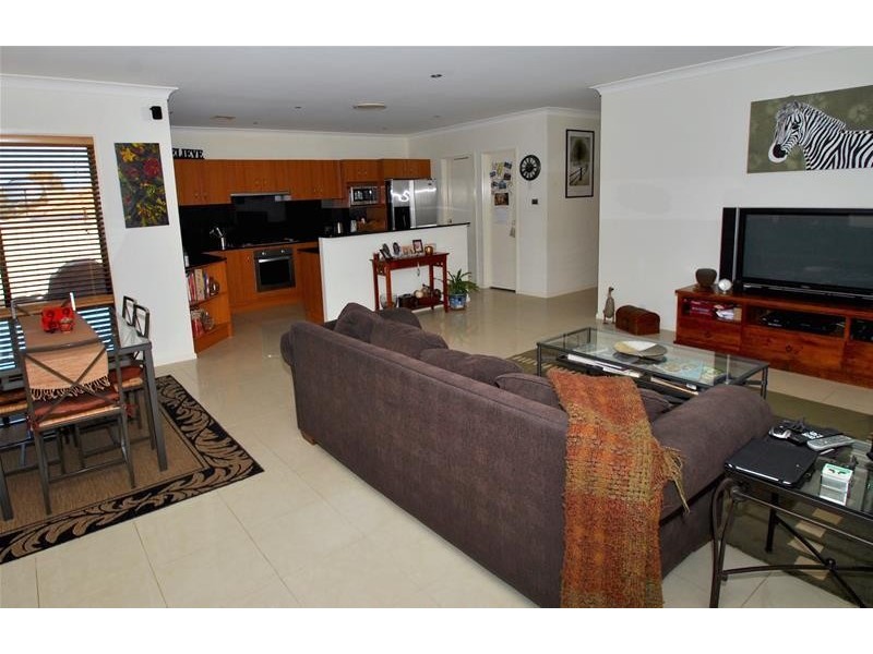 8 Barden Close, Callala Bay NSW 2540