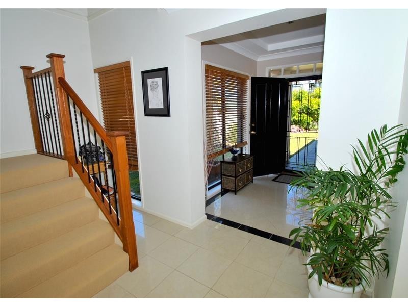 8 Barden Close, Callala Bay NSW 2540