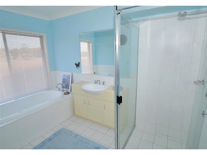 8 Barden Close, Callala Bay NSW 2540