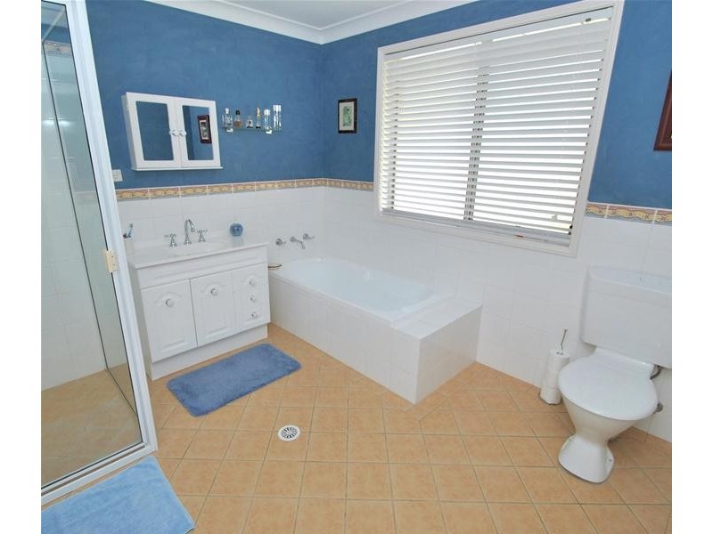 44 Barden Close, Callala Bay NSW 2540