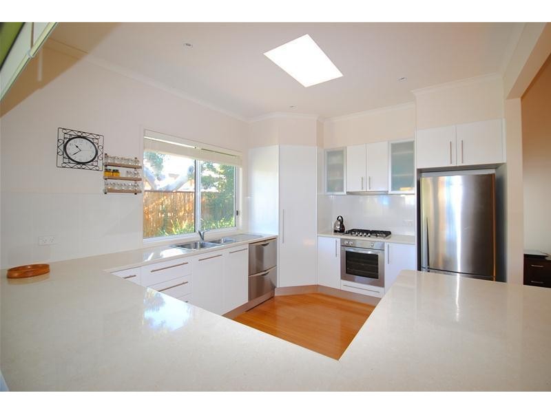 10 Hazelwood Rise, Callala Beach NSW 2540