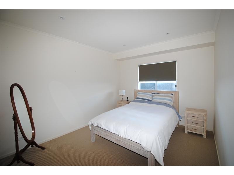 10 Hazelwood Rise, Callala Beach NSW 2540