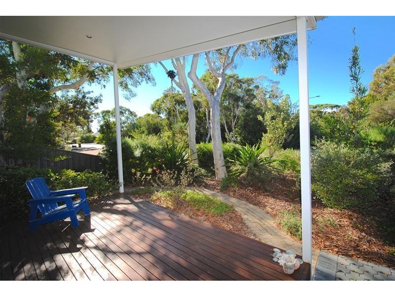 10 Hazelwood Rise, Callala Beach NSW 2540