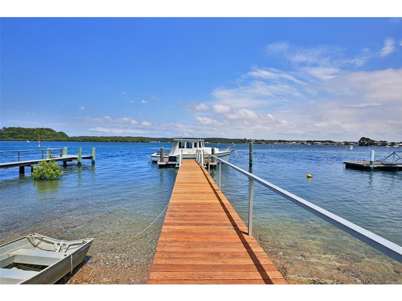 108 Greenwell Point Road, Greenwell Point NSW 2540