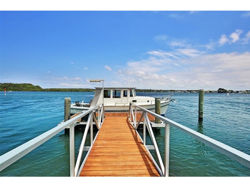 108 Greenwell Point Road, Greenwell Point NSW 2540