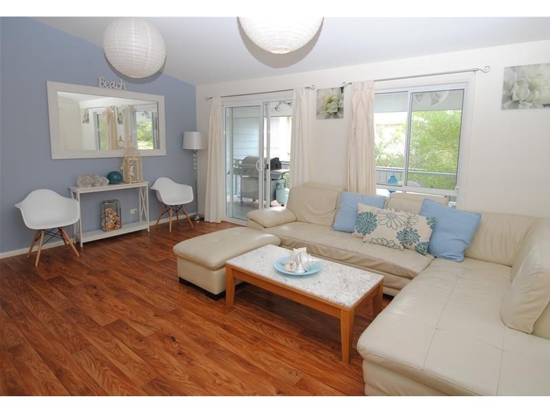 8 Sagewood Row, Callala Beach NSW 2540