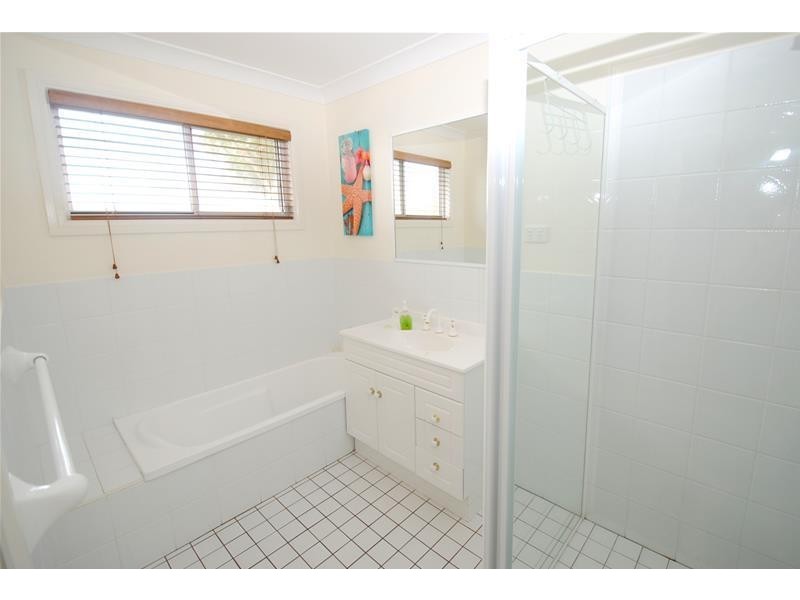 8 Sagewood Row, Callala Beach NSW 2540