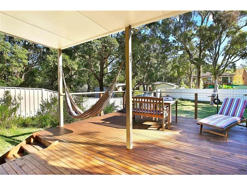 10 Quay Road, Callala Beach NSW 2540