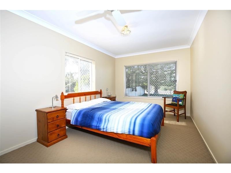 10 Quay Road, Callala Beach NSW 2540