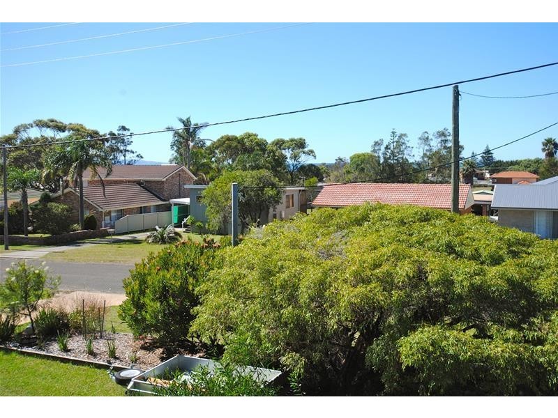 21 Broadview Avenue, Culburra Beach NSW 2540