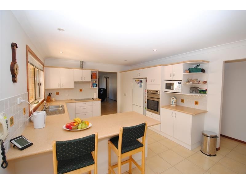 18 Huon Street, Callala Bay NSW 2540