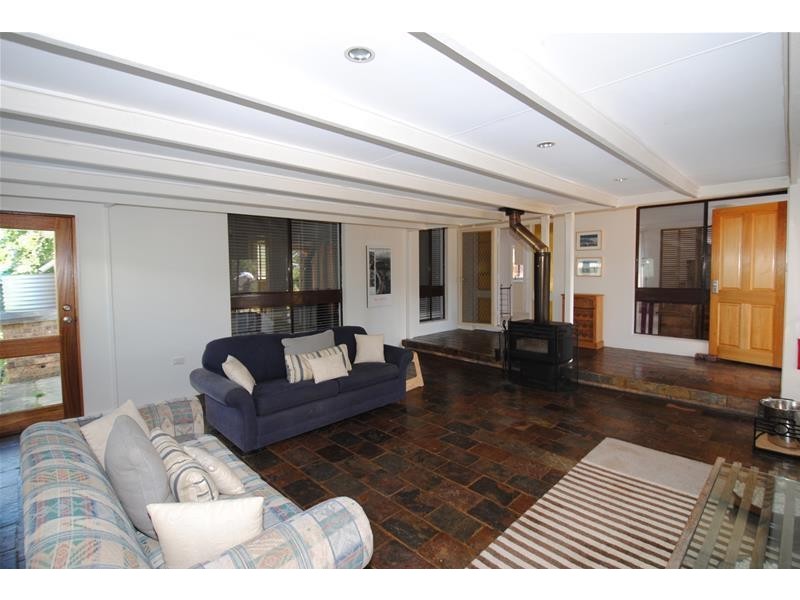 23 Verge Road, Callala Beach NSW 2540