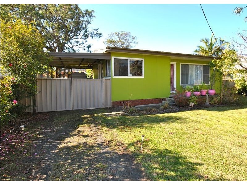 18 Greenbank Grove, Culburra Beach NSW 2540