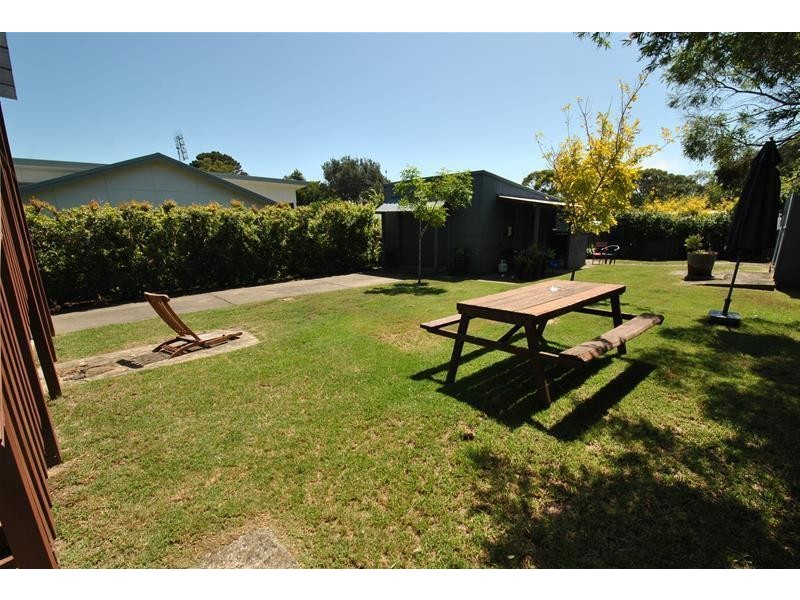 15 Palm Way, Culburra Beach NSW 2540