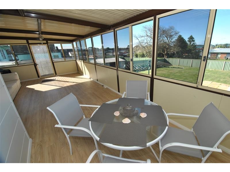 16 Jervis Street, Greenwell Point NSW 2540