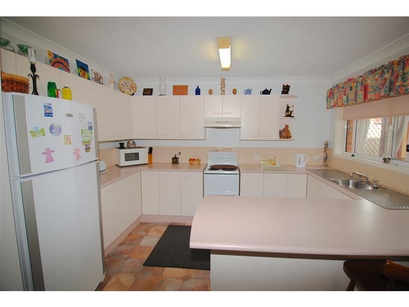 12 Gowlland Crescent, Callala Bay NSW 2540