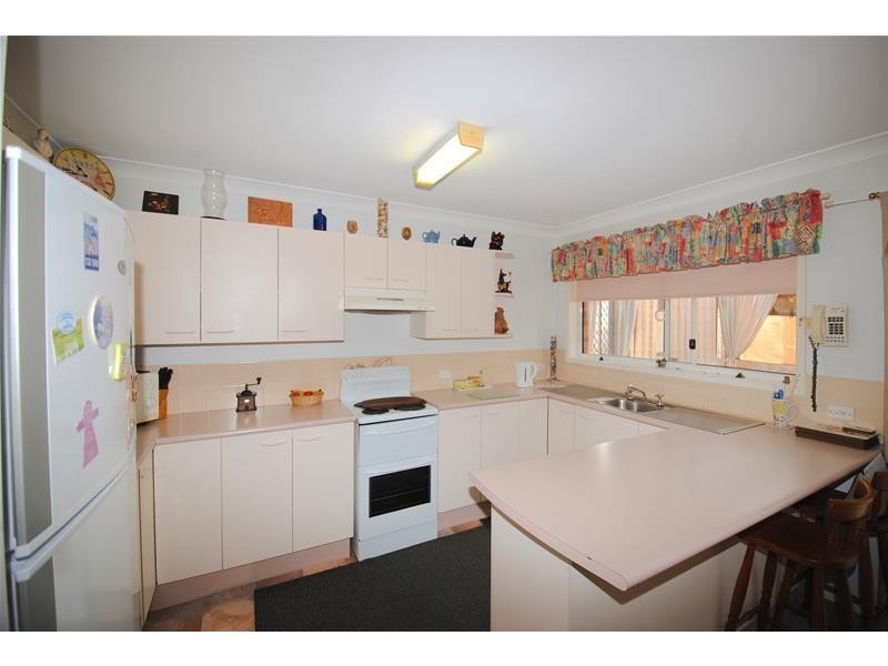 12 Gowlland Crescent, Callala Bay NSW 2540