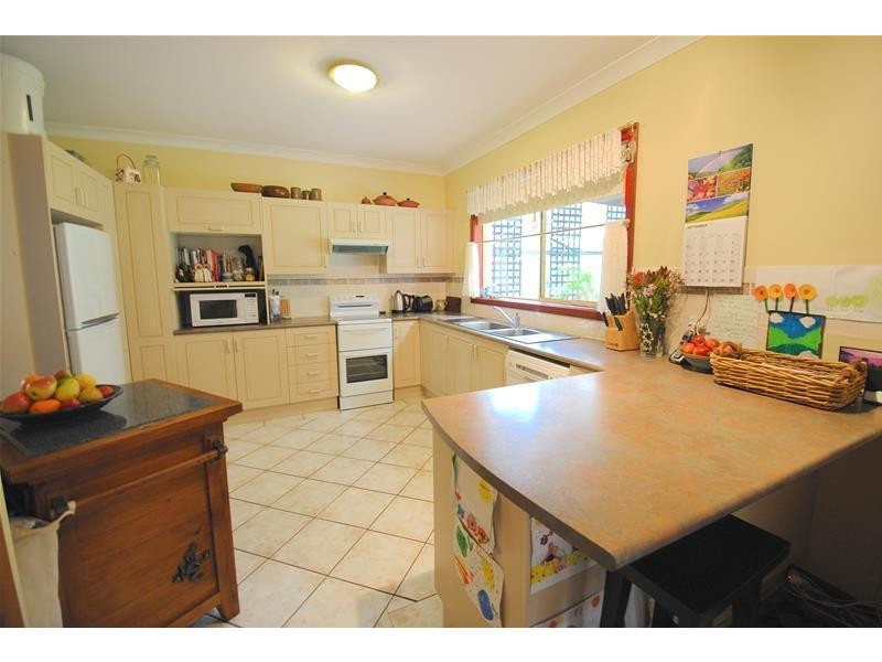 63 Stott Crescent, Callala Bay NSW 2540