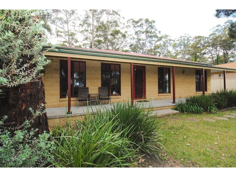 63 Stott Crescent, Callala Bay NSW 2540