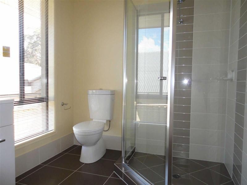 11  Wildflower Circuit, Upper Coomera QLD 4209