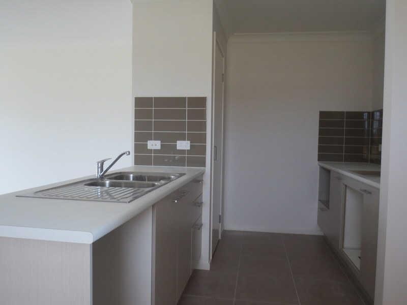 1/24 Christine Drive, Coomera QLD 4209