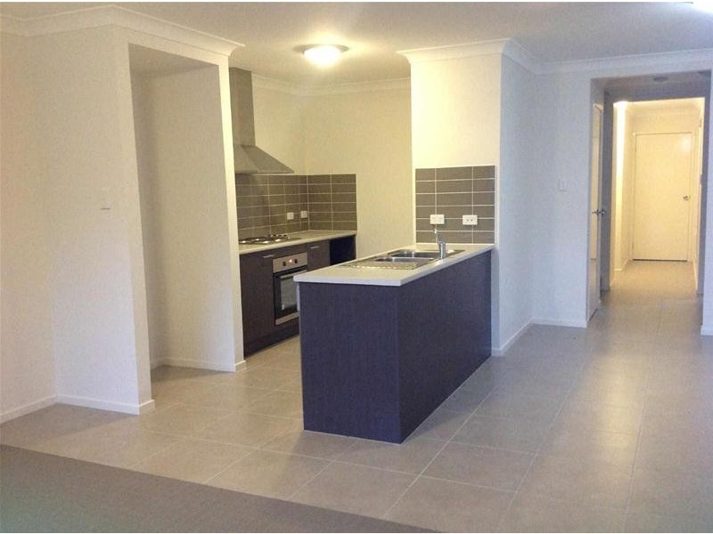 1/24 Christine Drive, Coomera QLD 4209