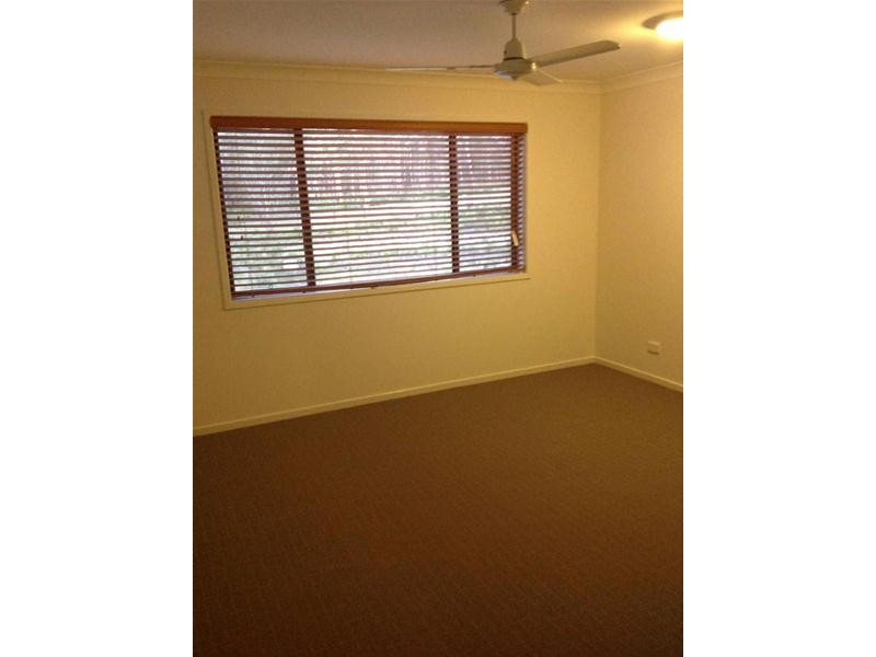 1/24 Christine Drive, Coomera QLD 4209