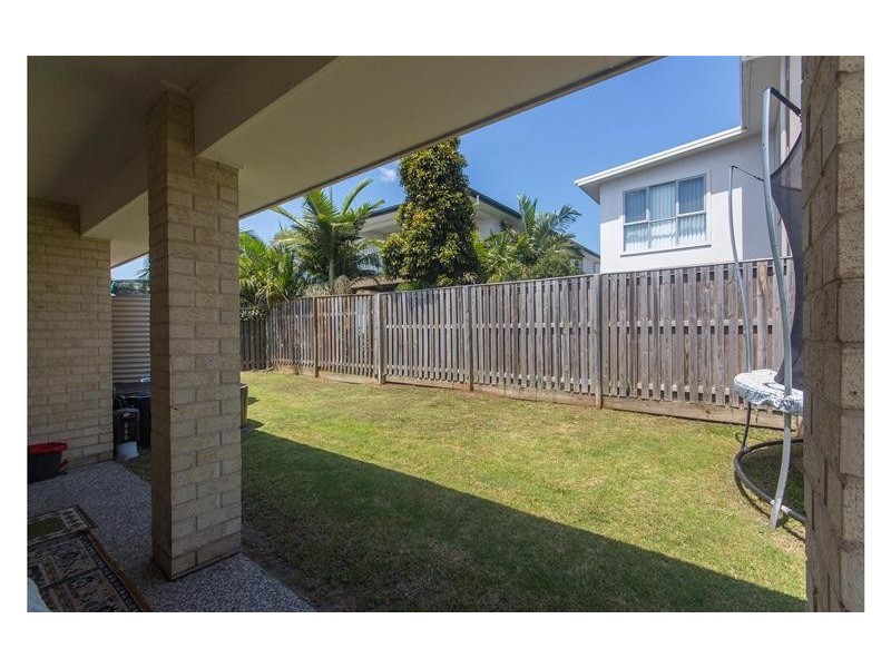 77  Beaumont Drive, Pimpama QLD 4209